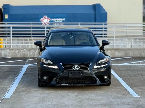 Used 2016 Lexus IS 200t RWD image 2