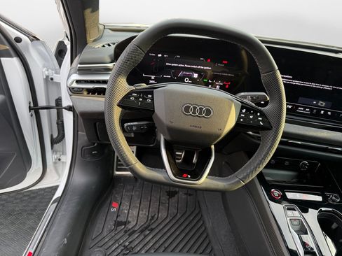 Used 2025 Audi S5 Premium Plus image 10