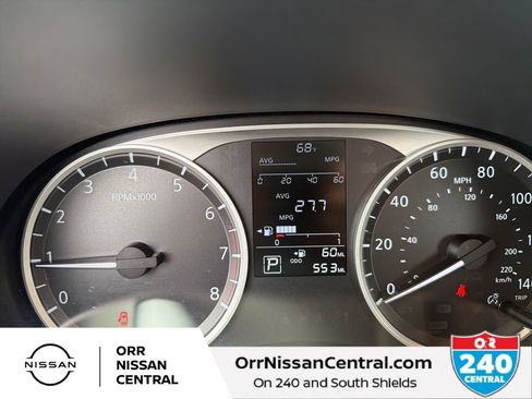 New 2025 Nissan Kicks Play S FWD image 10