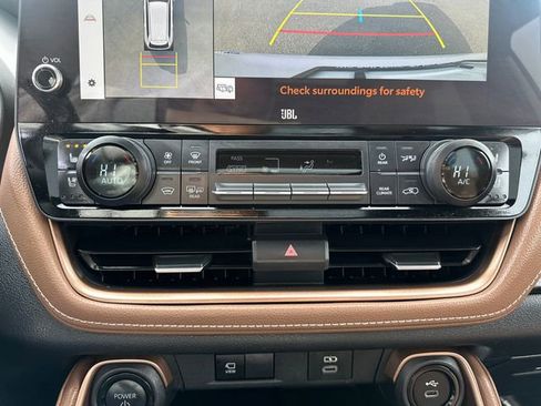 Certified 2024 Toyota Grand Highlander AWD Hybrid image 47