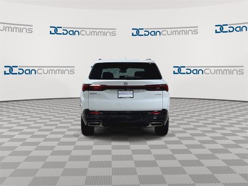 New 2026 Buick Enclave Sport Touring image 7