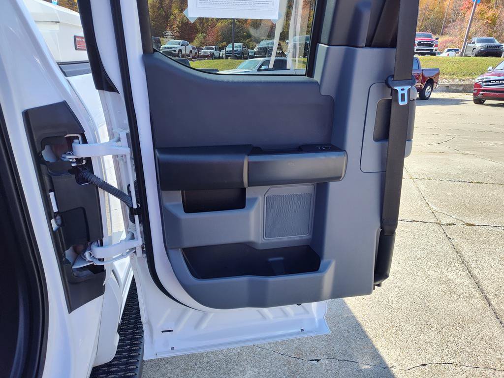 Used 2022 Ford F150 XL w/ Equipment Group 101A High AWD/4WD image 14