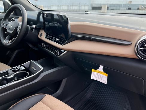 New 2026 Chevrolet Equinox ACTIV image 25