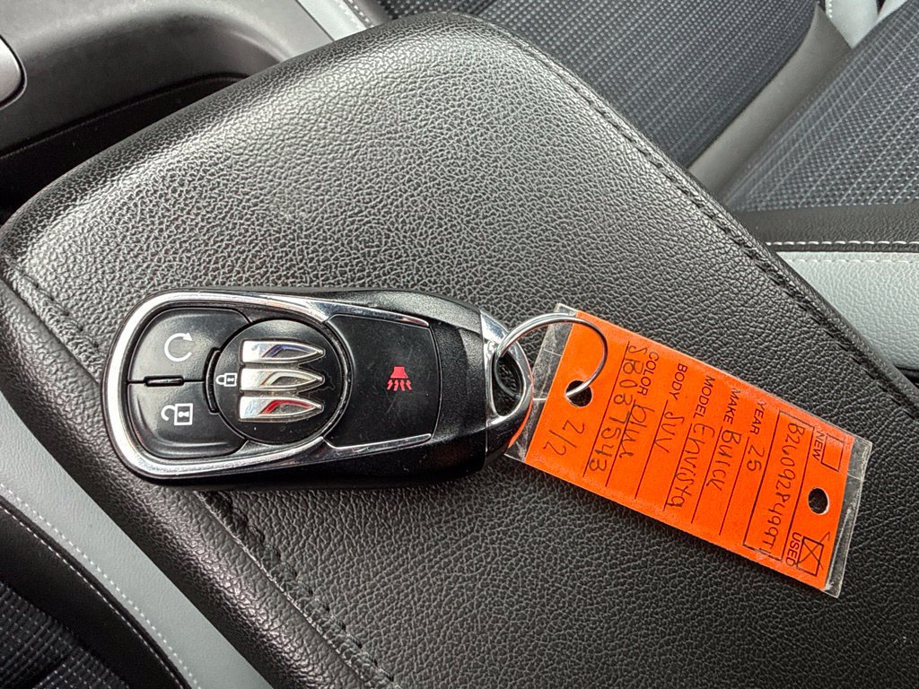 Used 2025 Buick Envista Preferred w/ Convenience I Package FWD image 32