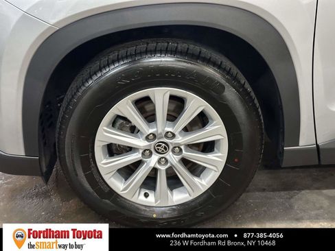Certified 2025 Toyota Grand Highlander AWD image 10