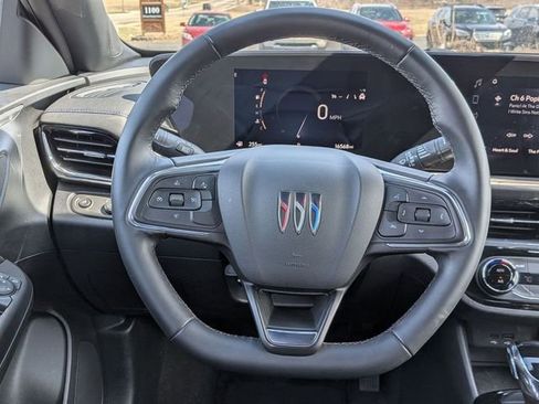 Used 2025 Buick Envista Sport Touring FWD image 16