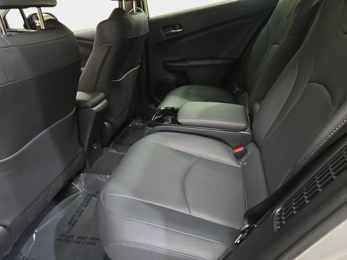 Used 2019 Toyota Prius Prime Advanced w/ Preferred Accessory Package image 16