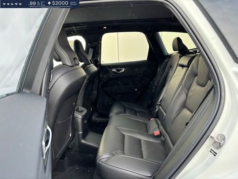 New 2026 Volvo XC60 T8 Ultra w/ Climate Package AWD/4WD image 16