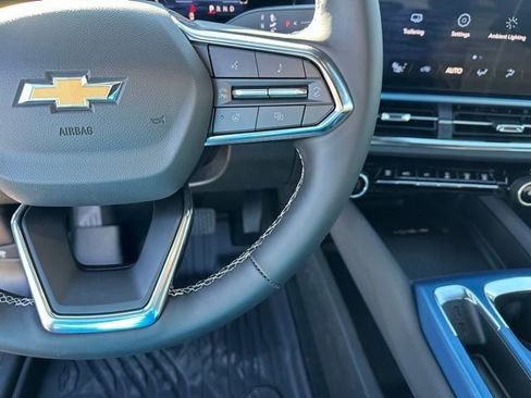 New 2026 Chevrolet Equinox EV LT AWD/4WD image 6