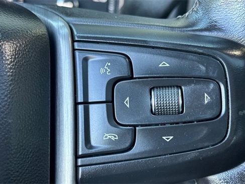 Used 2023 GMC Sierra 3500 Denali w/ Denali Black Diamond Edition image 39