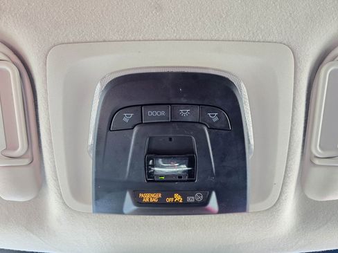 Used 2023 Toyota Corolla LE image 25