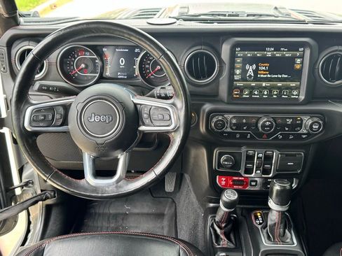 Used 2020 Jeep Wrangler Unlimited Rubicon w/ Quick Order Package 28Y Recon AWD/4WD image 21