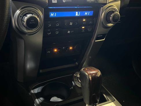 Certified 2022 Toyota 4Runner Limited image 18