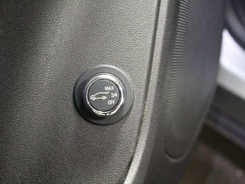 Used 2022 Chevrolet Blazer LT FWD image 10