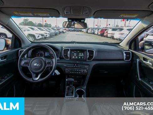 Used 2019 Kia Sportage LX w/ LX Popular Package image 9
