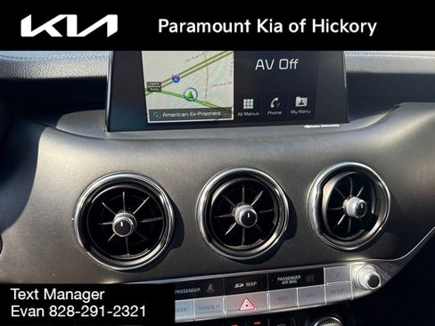 Used 2019 Kia Stinger GT1 AWD/4WD image 23