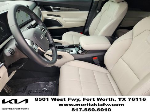 Used 2025 Kia Telluride SX FWD image 12