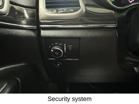 Used 2021 Jeep Grand Cherokee Limited AWD/4WD image 44