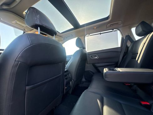 Certified 2021 Nissan Rogue SL FWD image 30