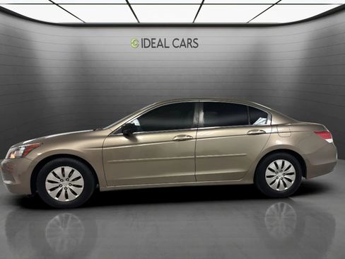 Used 2010 Honda Accord LX image 9