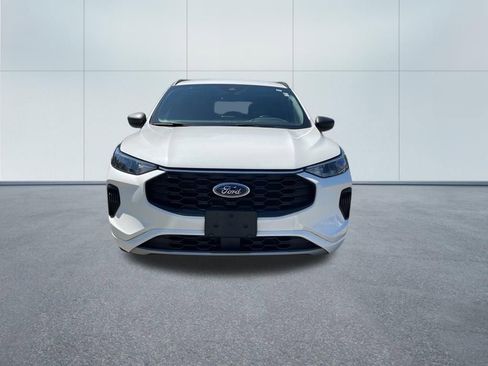 Used 2023 Ford Escape ST-Line w/ Equipment Group 301A FWD image 3