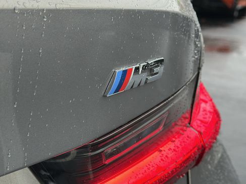 Used 2021 BMW M3 w/ Executive Package image 10