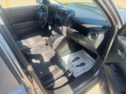 Used 2012 Jeep Patriot Sport 4WD image 11