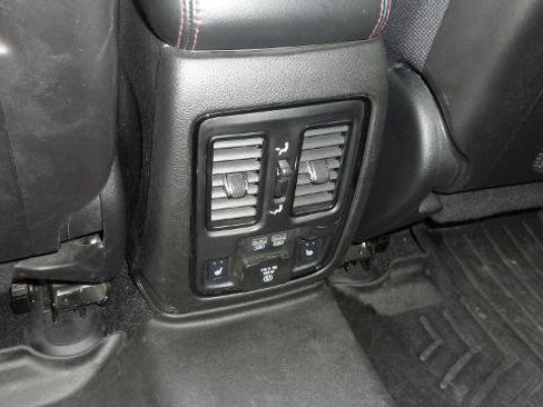 Used 2021 Dodge Durango R/T w/ Blacktop Package AWD/4WD image 18