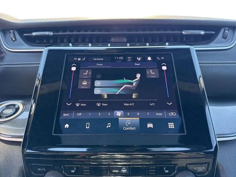 Used 2023 Jeep Grand Cherokee L Laredo image 22