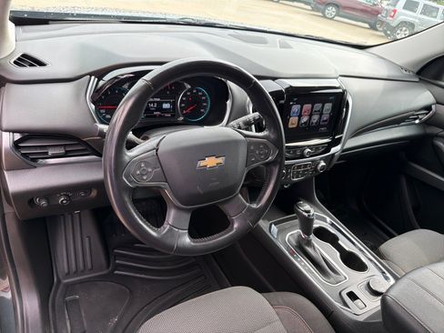Used 2018 Chevrolet Traverse LT AWD/4WD image 15