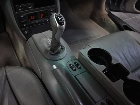 Used 2003 Porsche 911 Carrera RWD image 16