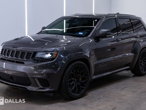 Used 2021 Jeep Grand Cherokee Trackhawk AWD/4WD image 2