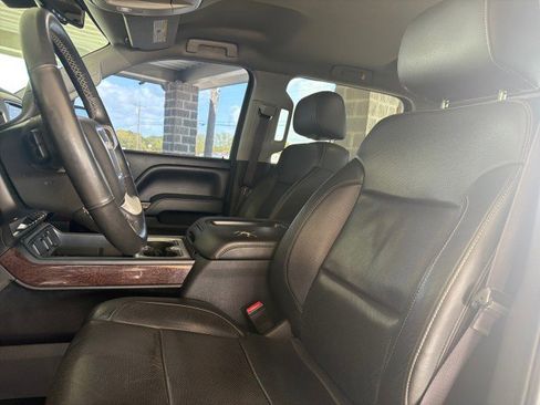 Used 2015 GMC Sierra 1500 SLT w/ SLT Crew Cab Value Package image 18