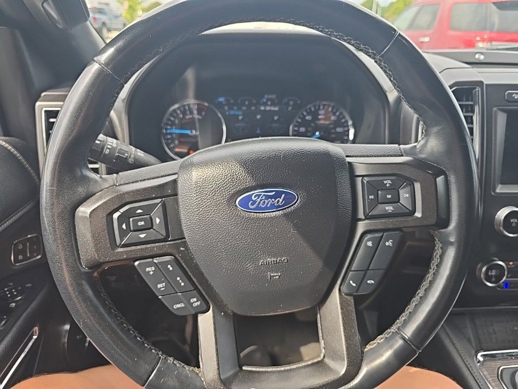 Used 2020 Ford Expedition Limited w/ Equipment Group 301A AWD/4WD image 15