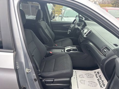 Used 2019 Honda Passport Sport image 10