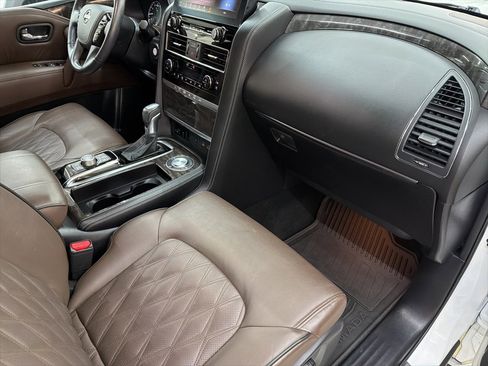 Used 2023 Nissan Armada Platinum w/ Captain's Chairs Package image 38