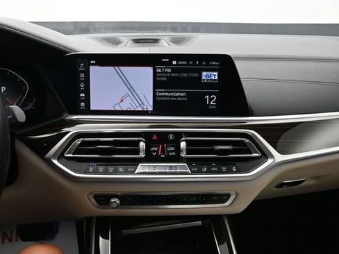 Used 2019 BMW X7 xDrive40i w/ Premium Package AWD/4WD image 12