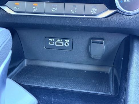 Used 2021 Nissan Altima 2.5 SV FWD image 29