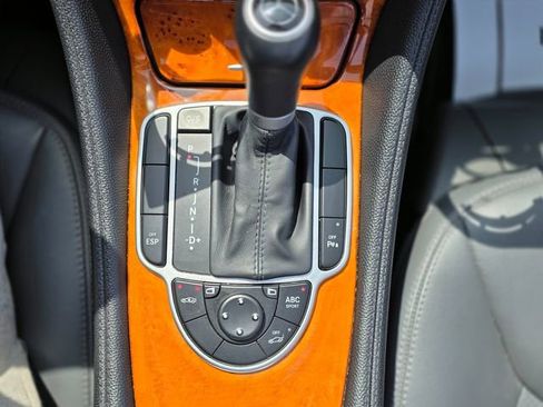 Used 2006 Mercedes-Benz SL 500 image 31