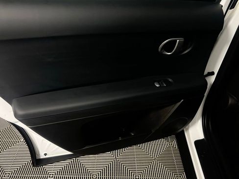 Used 2024 Hyundai Ioniq 5 SEL image 28