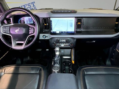 Used 2023 Ford Bronco 2-Door AWD/4WD image 8