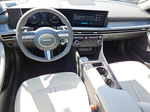 New 2026 Hyundai Sonata SEL FWD image 9