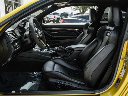 Used 2015 BMW M4 Coupe RWD image 4