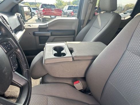 Used 2018 Ford F150 XLT w/ Equipment Group 302A Luxury image 15