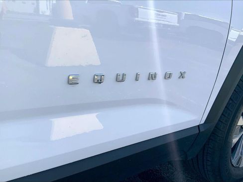 Used 2025 Chevrolet Equinox LT image 8