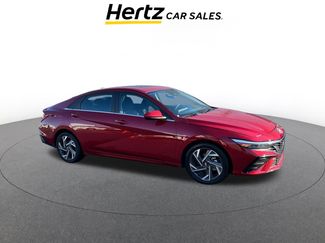 Used 2025 Hyundai Elantra SEL video 1