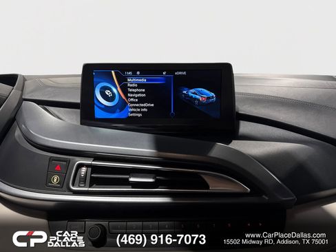 Used 2015 BMW i8 AWD/4WD image 23