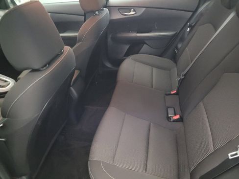 Used 2019 Kia Forte LXS image 18