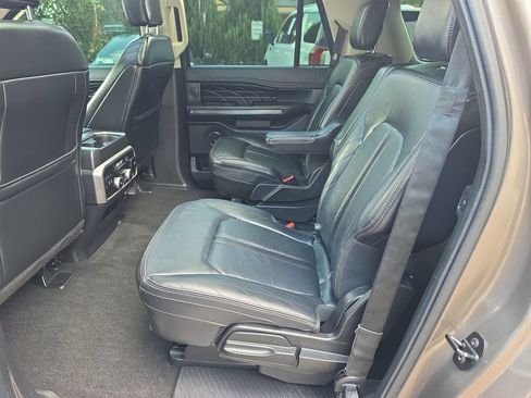 Used 2019 Ford Expedition Max Platinum AWD/4WD image 26