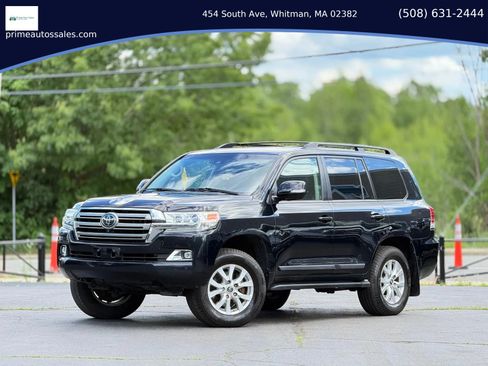 Used 2016 Toyota Land Cruiser w/ Four Season Floor Mat Package AWD/4WD image 40